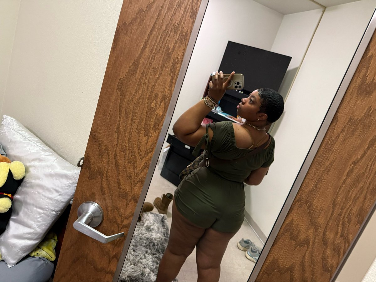 2muchjo's tweet image. Been a whilee😗