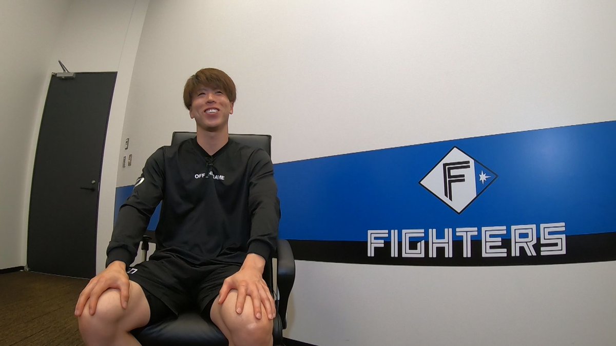 htbsports's tweet image. あす7日(日)午前11時30分～の
#FFFFF は～

安打も盗塁も自己最多を更新した
プロ5年目、#五十幡亮汰 選手(*^^*)

五十幡選手に「五｣つの質問で
野球はもちろん、素顔にも迫りました！
大好きなポケモンも！
あの選手との関係も！

ぜひご覧ください(*^o^)／

#ファイターズ　#lovefighters