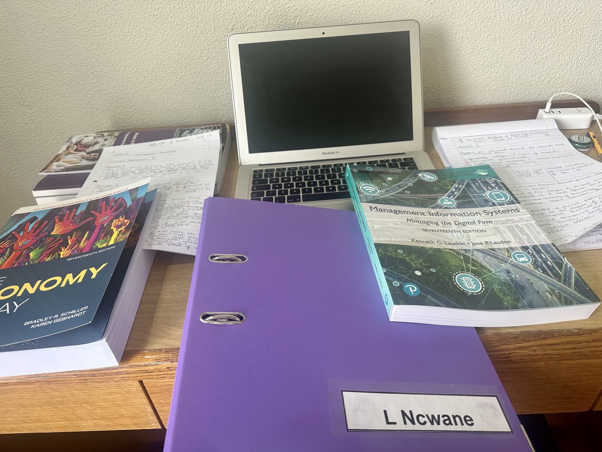 Lizwi Ncwane (LN) tweet media