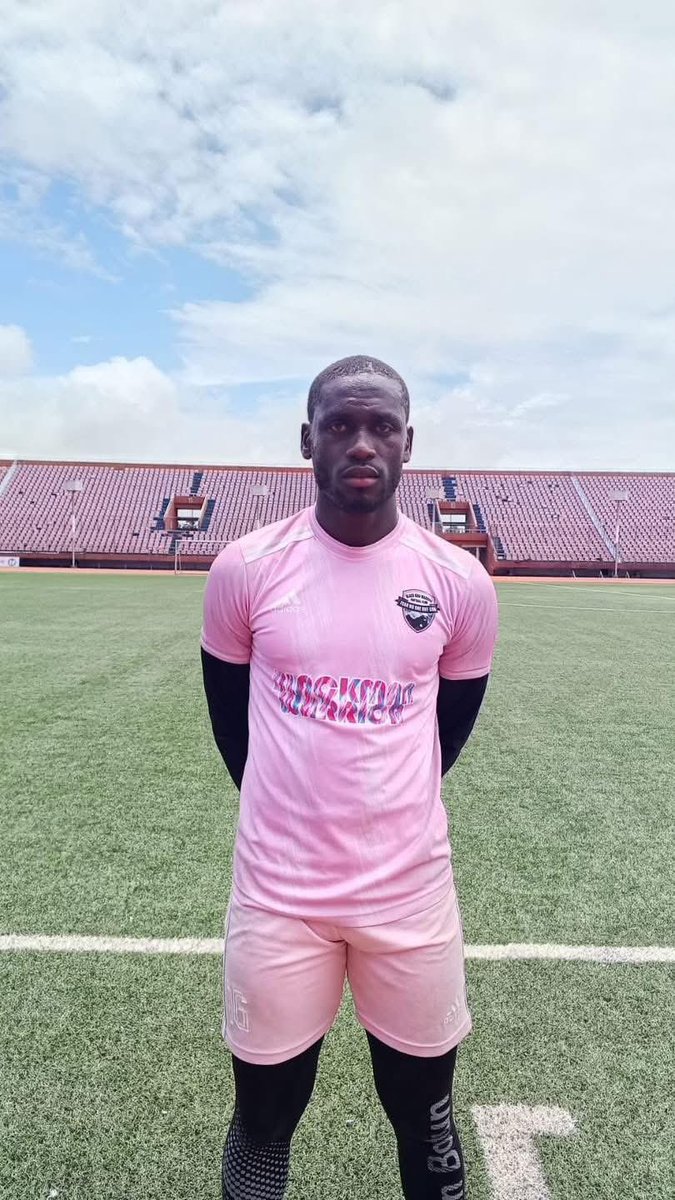 bstgalaxyfc's tweet image. Official Announcement: Lamin Jawara Departs on loan

BST Galaxy FC wishes to announce that goalkeeper Lamin Jawara has joined Black Man Warrior FC of the Liberian Football Association League on a season-long loan.

#Liberia
#Gambia
#BSTGalaxy
#BSTGalaxyFC
#HomeOfTalents