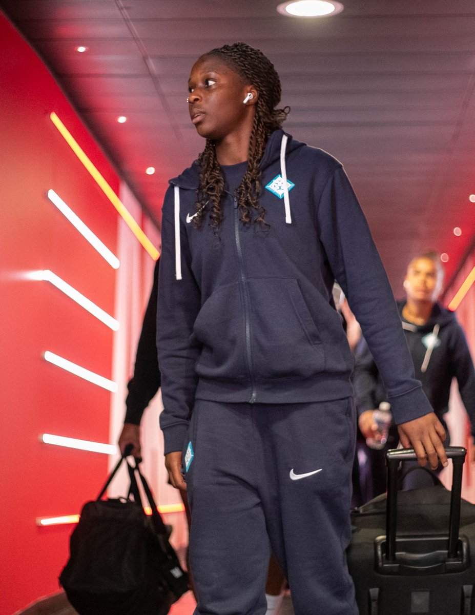 LC_Lionesses's tweet photo. Focused 🫡 https://t.co/XZy4IpOdgW