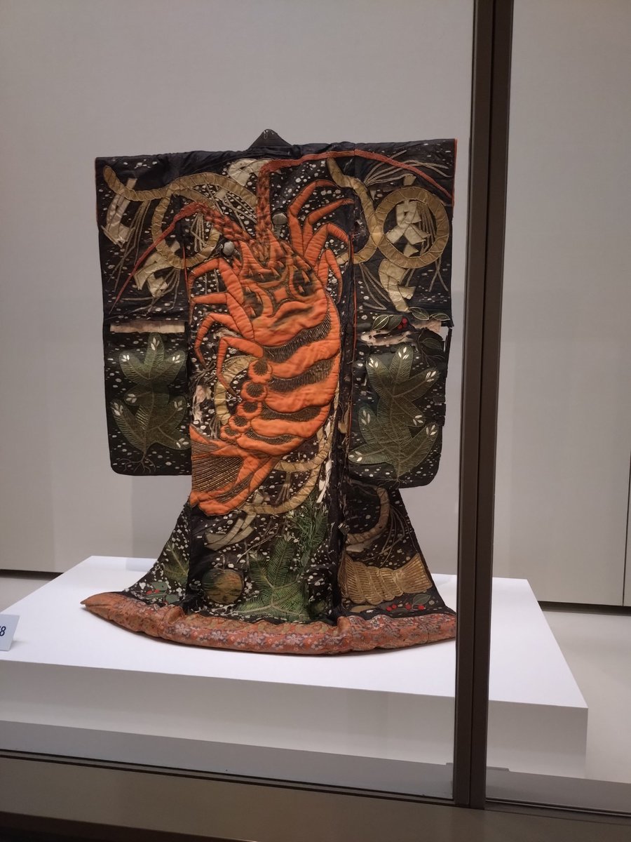 TYAMII001's tweet image. どーしてもみたくて
姉と大奥展に行ってきたよ!
猫奥の作品がコラボしてるっていうから…(照
いいものみたよ。
当時のお着物とか保存状態のよろしくて感動したわ！
海老はあって蟹はないのかとおもったわ…🦀