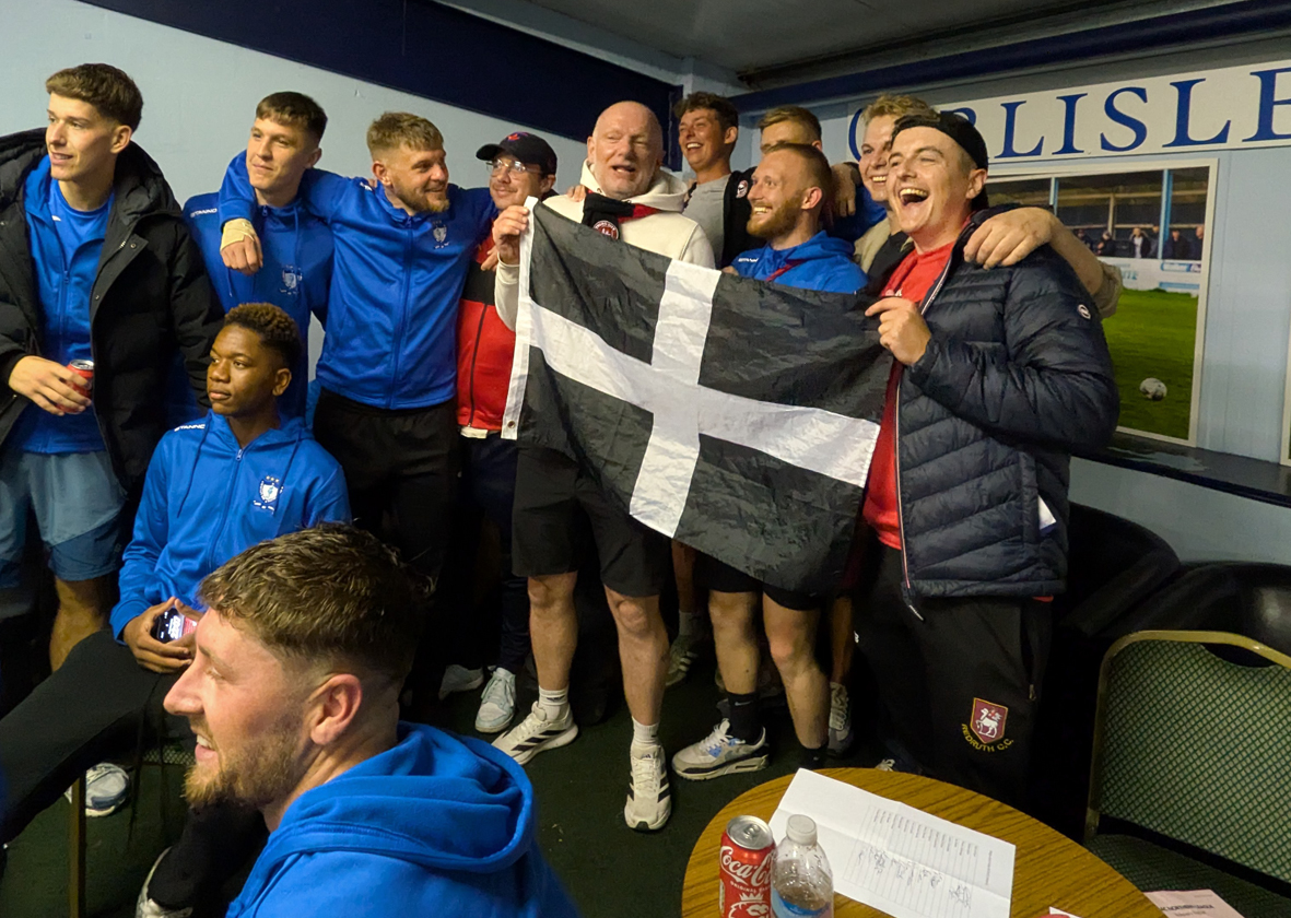Whitley Bay FC (@whitleybayfc) on Twitter photo Renewing old rivalries... Back in 2008 Whitley recorded a famous 3-0 win at holders <a href="/TCFC_Official/">Truro (C)ity FC</a> in the FA Vase 5th Round, Whitley's longest ever journey - 468 miles! Last night a group of Truro fans were at our game ahead of their side's match at <a href="/officialcufc/">Carlisle United</a> and met up with Renewing old rivalries... Back in 2008 Whitley recorded a famous 3-0 win at holders <a href="/TCFC_Official/">Truro (C)ity FC</a> in the FA Vase 5th Round, Whitley's longest ever journey - 468 miles! Last night a group of Truro fans were at our game ahead of their side's match at <a href="/officialcufc/">Carlisle United</a> and met up with