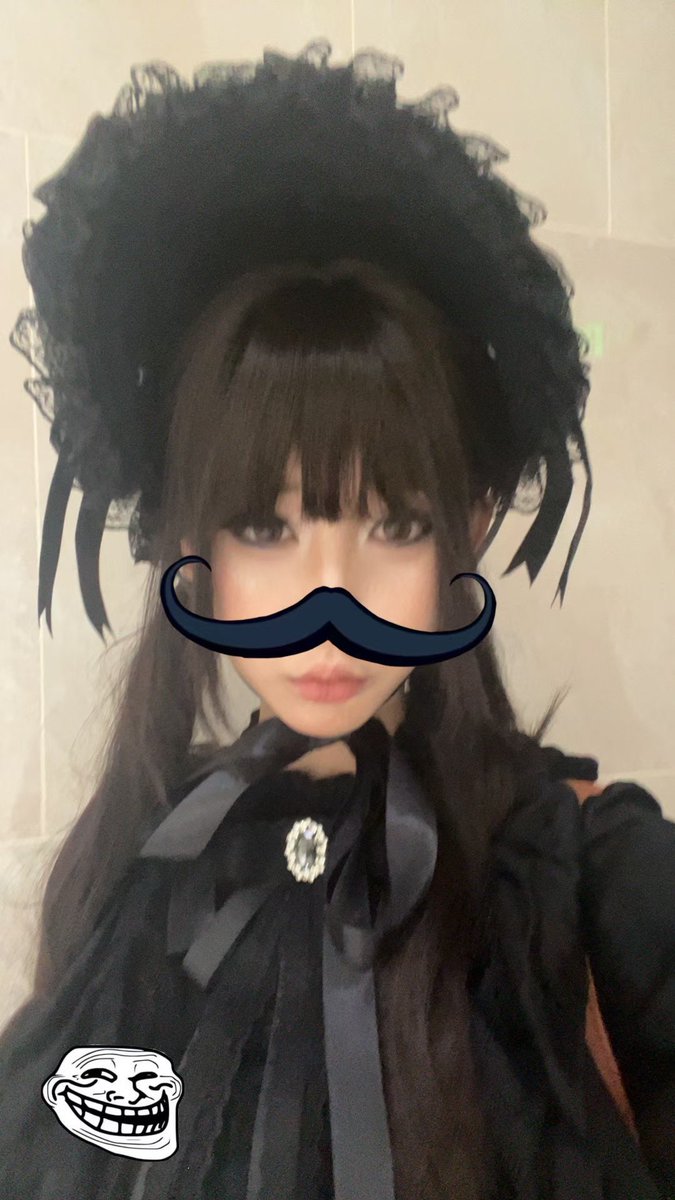 🖤