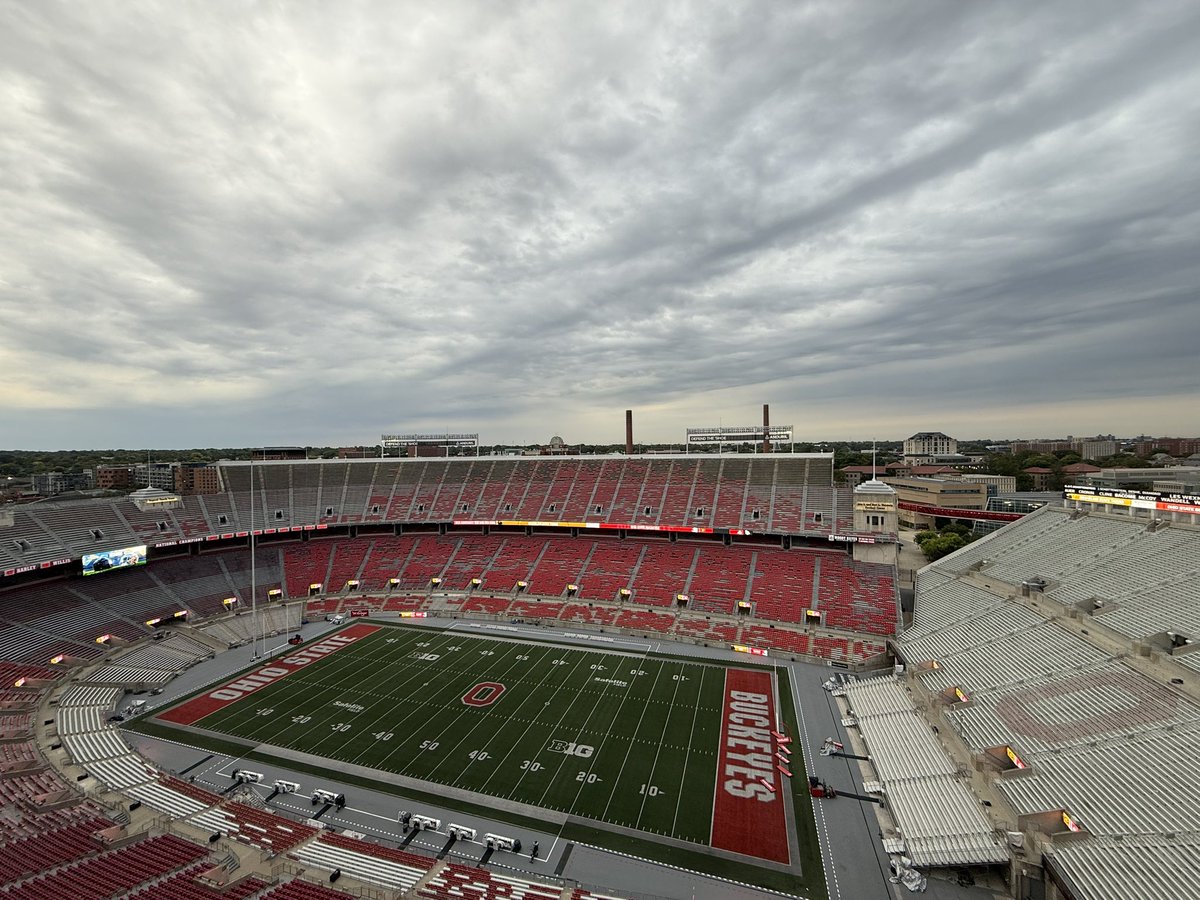 OhioStAthletics's tweet photo. Another Saturday at The ‘Shoe 🏟️

@OhioStateFB | #GoBucks https://t.co/2ycCyajpur