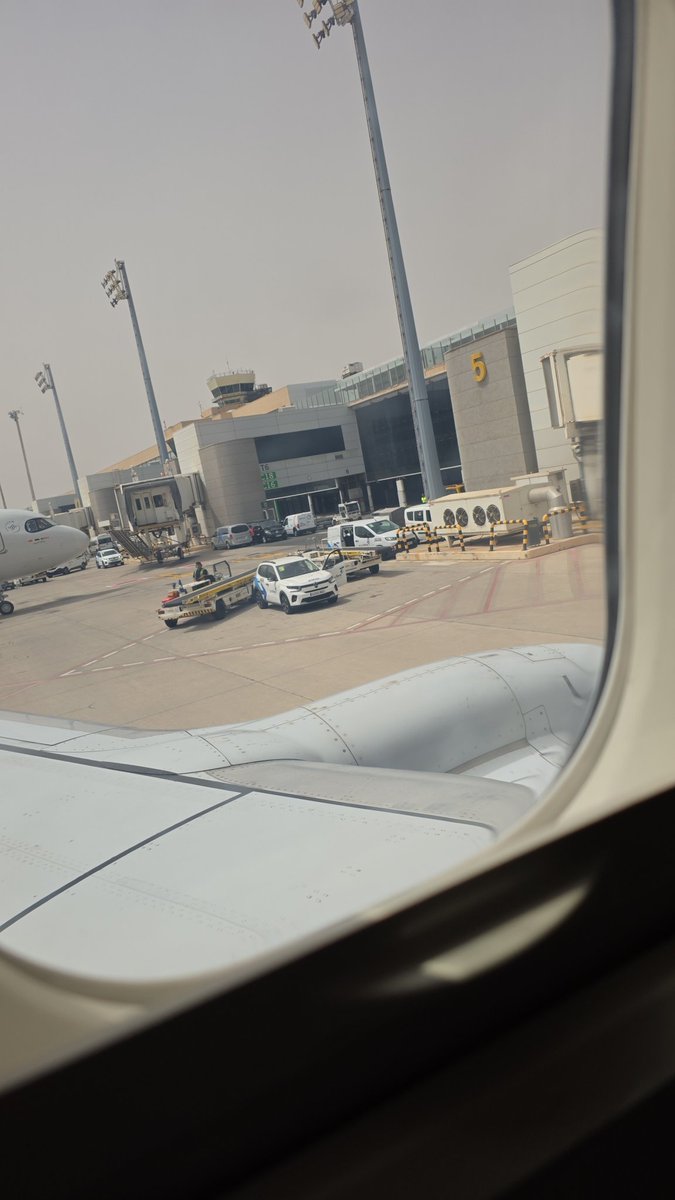 Lets go home

Commissions open