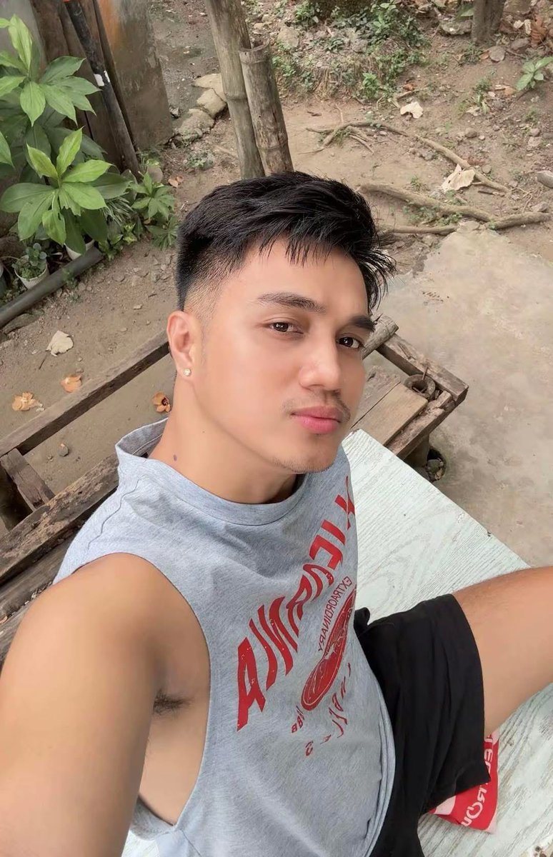 Hi