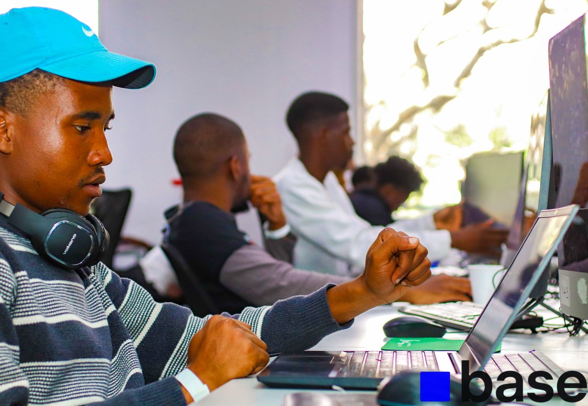 d3nz3lSE's tweet photo. Base x Wethinkcode Vibe coding Hackathon 

IRL

Lets stay Based🫡🫡🫡, @PBlockxx
 @deriq_eth
 #base @BasedSouthernAF
 @i_amric https://t.co/MGf5qHF5wb