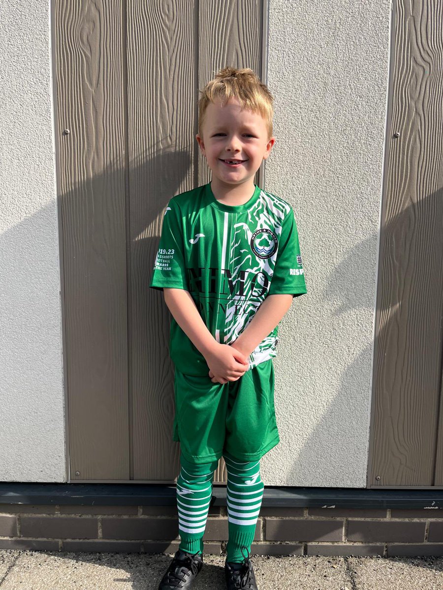 Reggie’s first game today. He absolutely walloped some lad so he’s definitely my boy 😂