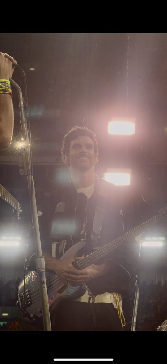 effy 🌙 tweet media