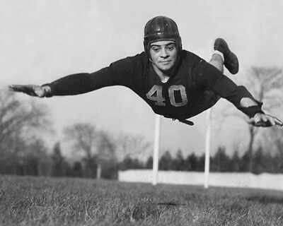 Jimfrombaseball's tweet photo. “Gentlemen, we will chase perfection, and we will chase it relentlessly, knowing all the while we can never attain it.
But along the way, we  shall catch excellence. Winners never quit and quitters never win”
Vince Lombardi, Fordham, 1933 https://t.co/efPSq6eaEp
