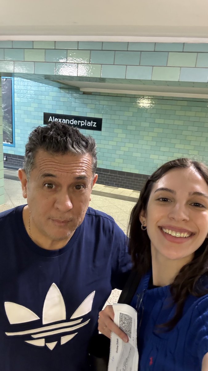 Con ⁦<a href="/catasalda_/">Catalina Saldaño</a>⁩