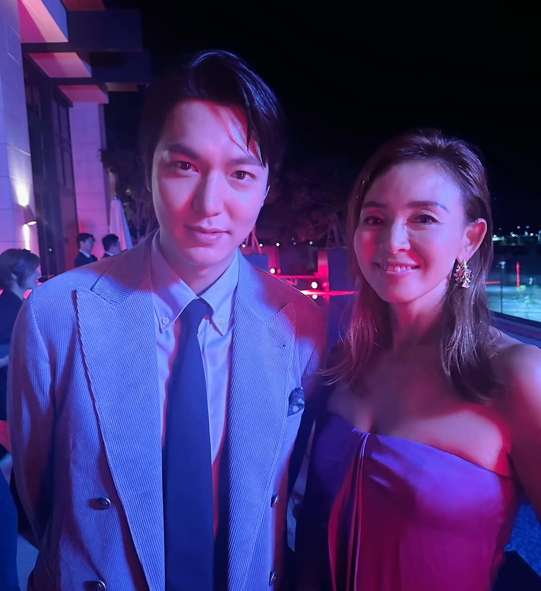 Paradise Art Night, Frieze Seoul 2025. 
IG/<a href="/shiho_style/">SHIHO</a> 
コロナ時期にどハマりした
セクシーでかっこよすぎた
 <a href="/actorleeminho/">Lee Min Ho</a> の「キング」
#イ・ミンホ　#イミンホ
#李敏镐 　#이민호 
#leeminho 　#LeeMinHo 
#LEEMINHO
<a href="/ActorLeeMinHo/">Lee Min Ho</a>