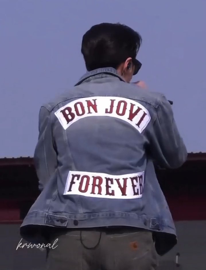 BONJAYVI LOVE LINGERS
#JAYAlwaysCover18MViews
#ENHYPEN_JAY #엔하이픈_제이
<a href="/ENHYPEN/">ENHYPEN OFFICIAL</a>