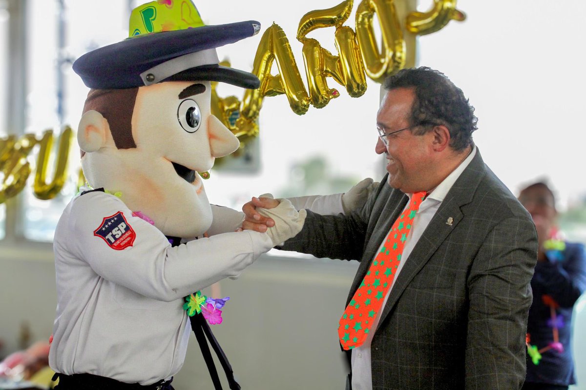 Hoy celebramos 30 años de nuestro querido Vigiman, símbolo vivo de la cultura IPS, quien ha guiado y motivado a nuestra gente con un espíritu humano único y que ahora se transforma en nuestra brújula digital para llevarnos de la mano hacia la era de la Inteligencia Artificial y