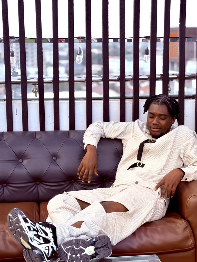 The wait is almost over something BIG is about to drop. 🚀🎶
Stay locked in because this one is going straight to the top.
👀 Who’s ready for the next wave?
#UpNext #NewMusicAlert #OnRepeat
#joytor #TheTorcherEP #AbanPapaAba DSTC #achimotaretailcentre Find X Sam George Mali