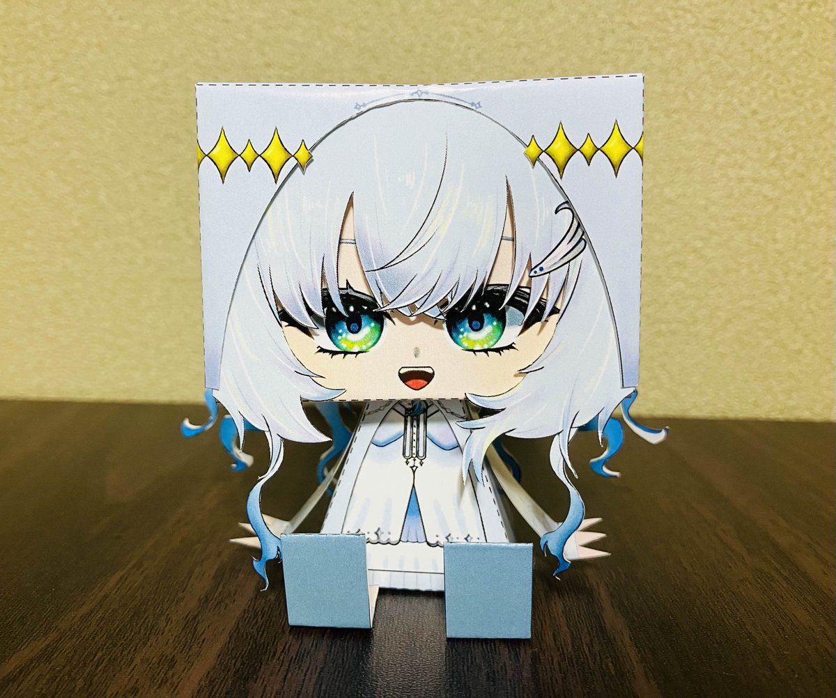 Koko_0207_'s tweet image. しのちゃんのグラフィグです👻

↓ 印刷用のデータはこちらから！
（A4光沢紙とかで印刷するのがおすすめです！） lit.link/Koko02

#幽音しの #かすか絵