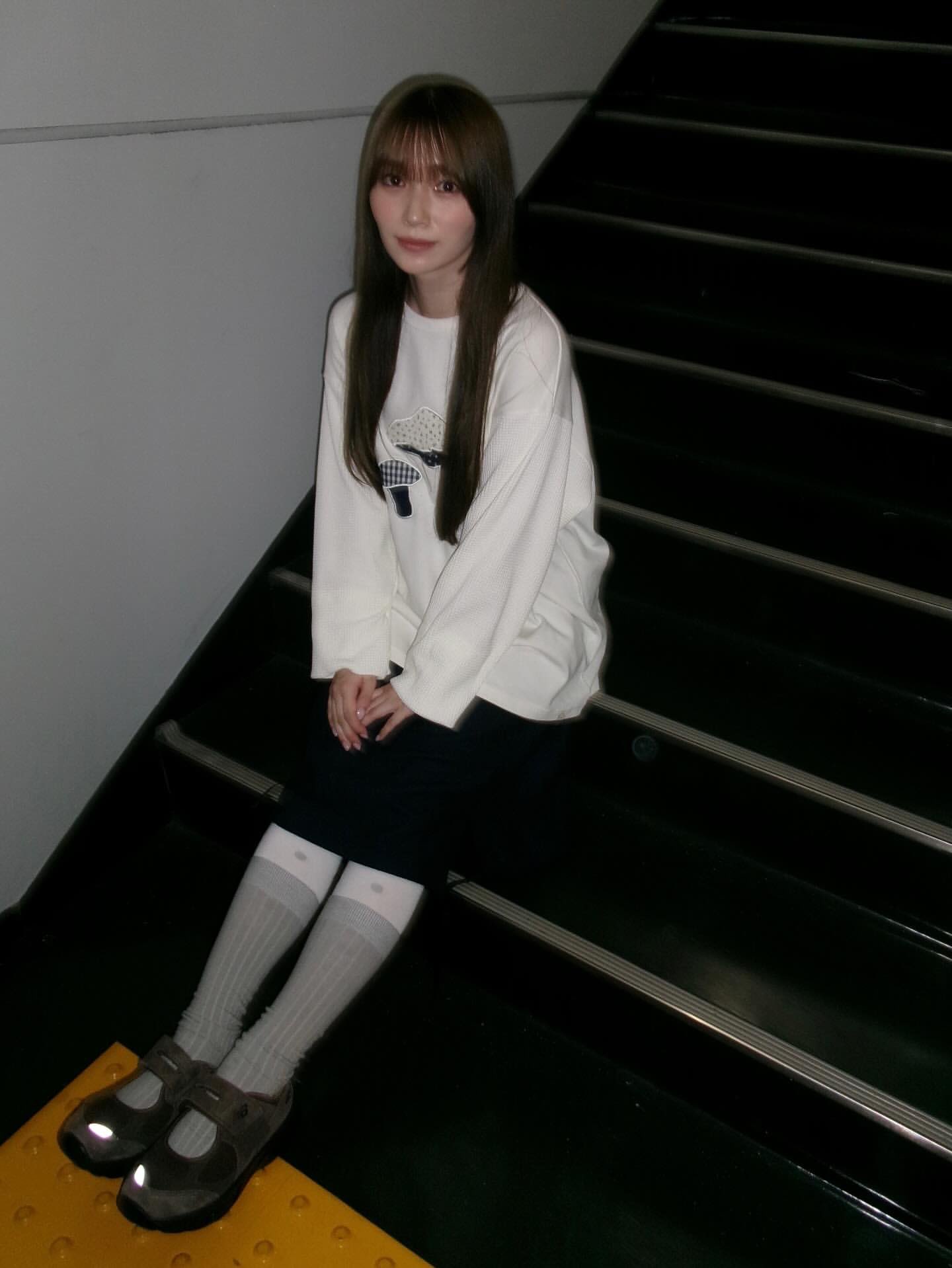 守屋麗奈　桜月タオル　マフラーコーデ　生写真 守屋麗奈 桜月タオル マフラーコーデ 生写真 人気投票 】ハイ