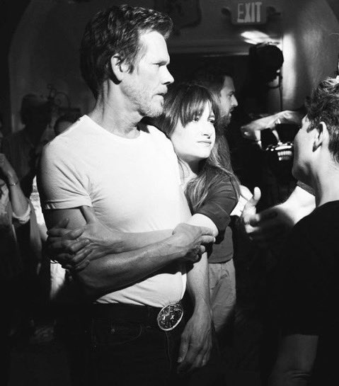 girl😭 she is just clingy little koala 🤏🤏🤏