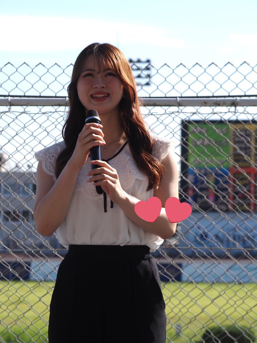 d_dragon0828's tweet photo. 写真いただきました☺️
ありがと🥺
優勝目指して頑張れー！
#河内桜雪
#神里琴音
@sayuki_keirin 
@KamizatoK5203 https://t.co/sJtsTLDmJ0