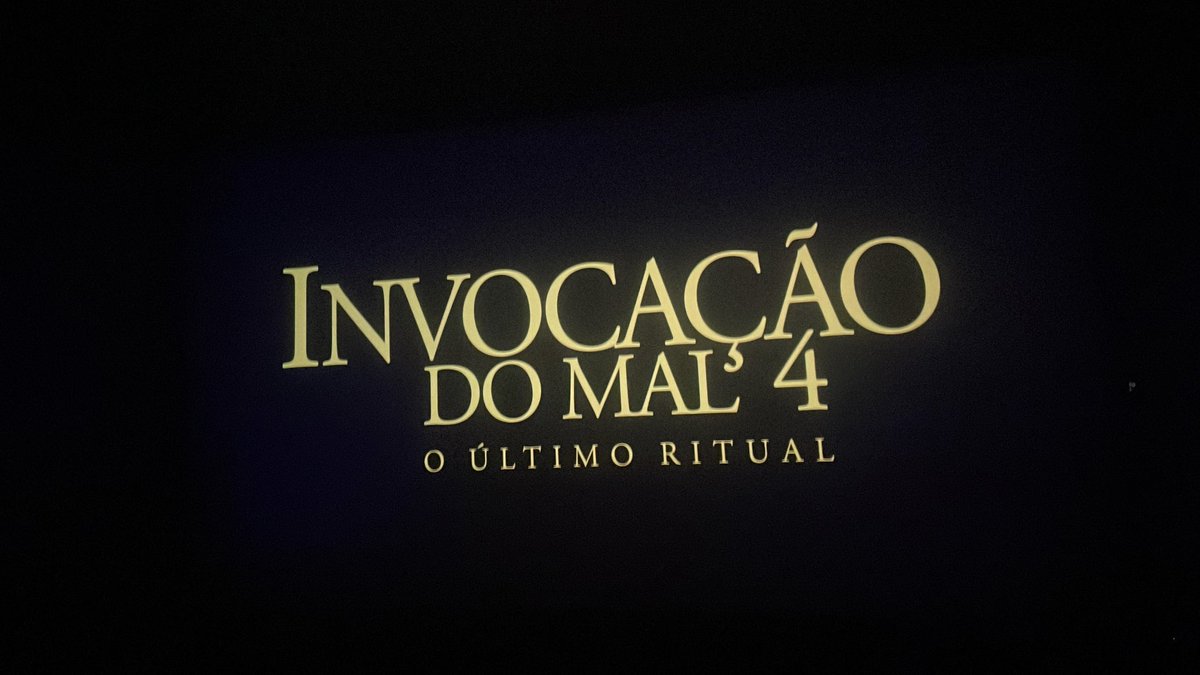 nerdiariobr's tweet photo. Fui assistir esse Invocação do Mal 4 e me irritei com o tanto de jovem que fica com a câmera aberta esperando aparecer a logo do filme só pra tirar foto e postar nos stories.

Ninguém aproveita mais um filme por aproveitar, é só pra mostrar que viu... pqp em https://t.co/lp8eDiQ5wy