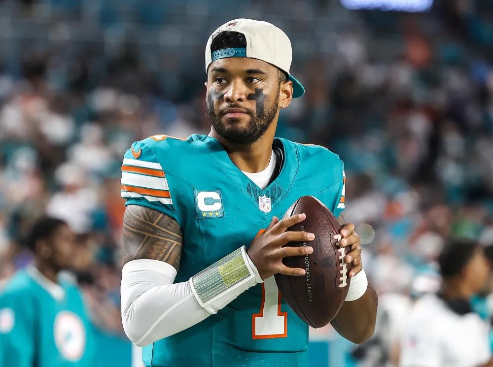 We’ve reached the last day of our countdown!!! 
1 day until Dolphins football. Today, we’re celebrating the current epicenter of the team #1 Tua Tagovailoa.

Tua has steadily grown into a true franchise QB since arriving as the No. 5 pick in 2020:
•15,506 passing yards, 100 TDs,