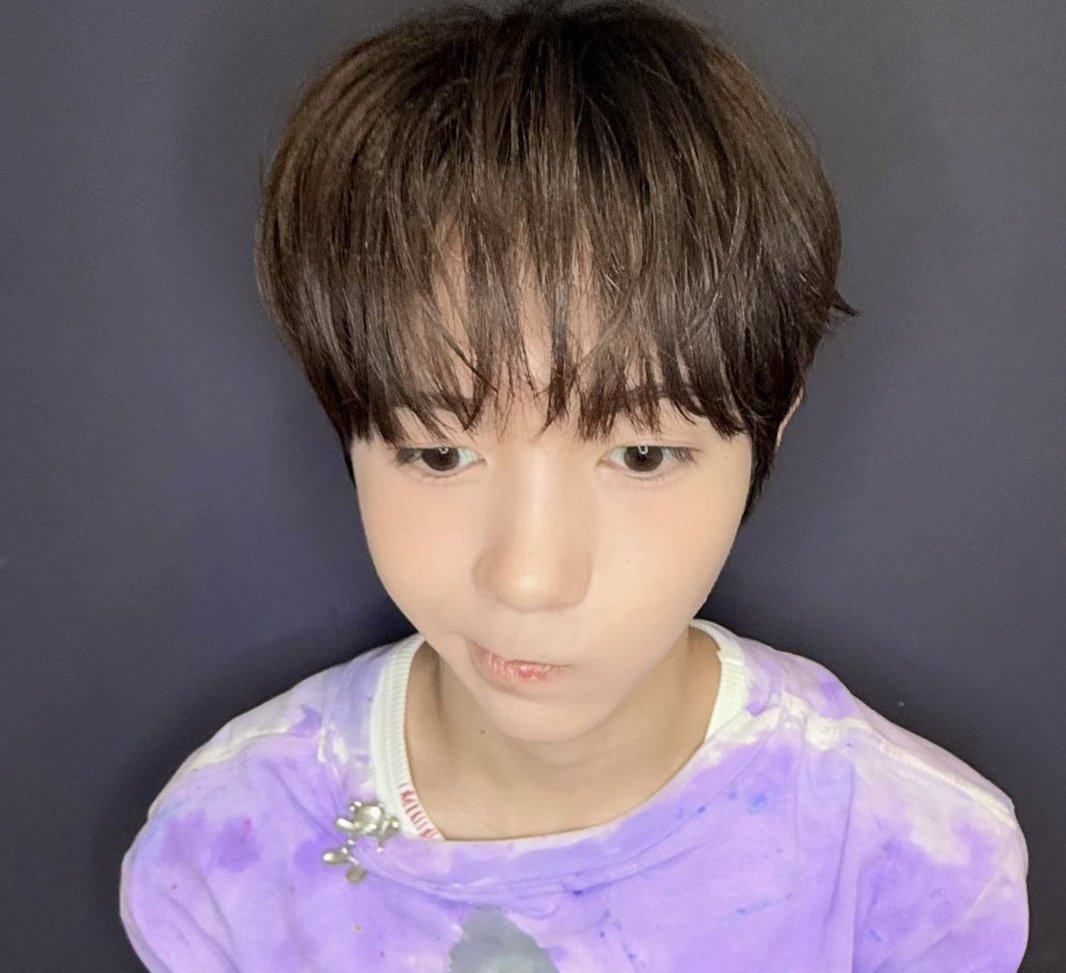 𖦹 (@ryoaresocute) on Twitter photo 