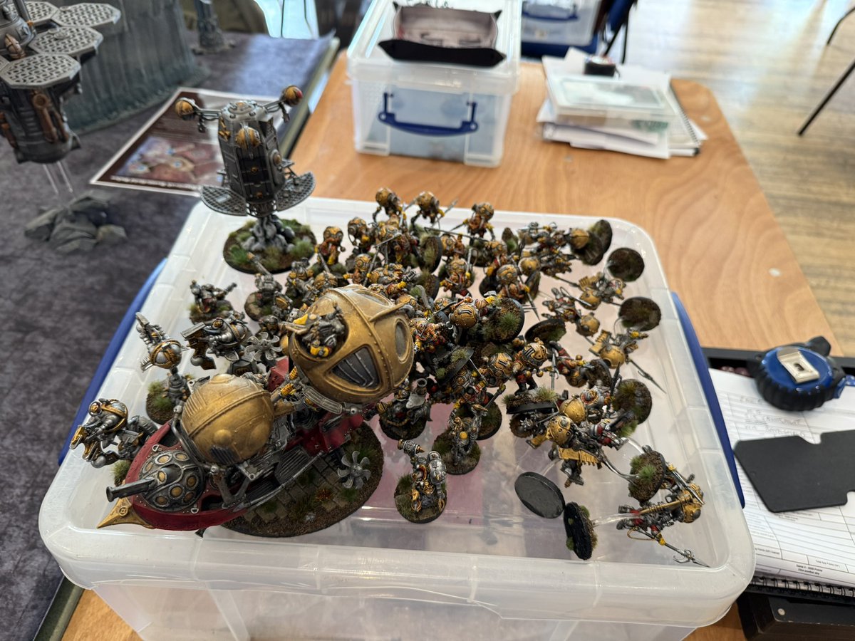Armies on display 6

WW005