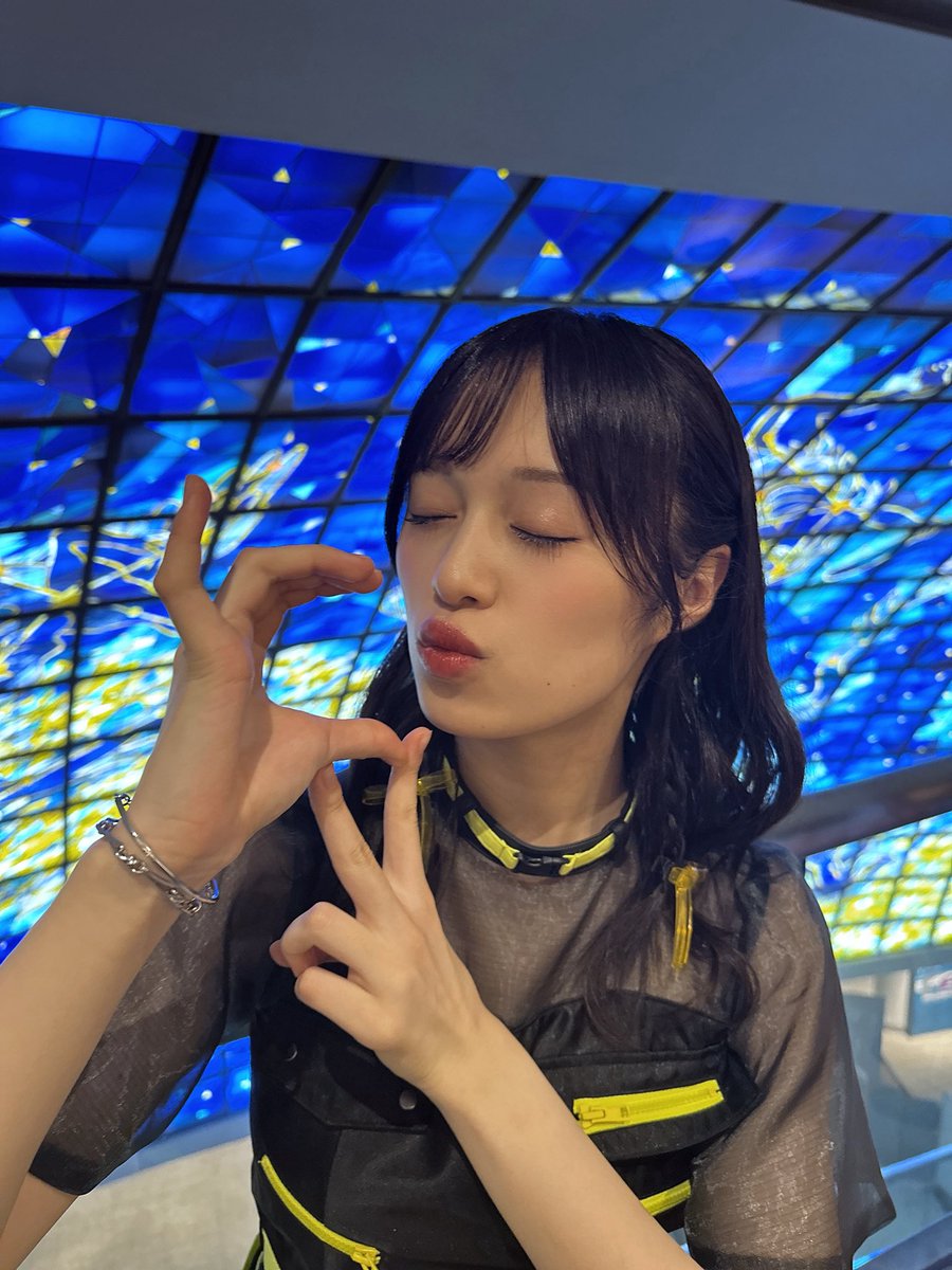AyaEmori_BOX's tweet photo. #AiScReam_day1
もちろん大好きアイスクリーム!🍨
私の主食はアイスクリーム!🍨
明日もよろしくお願いします!🍨
#lovelive #Liella #5yncri5e! https://t.co/4AtjLq7GYr
