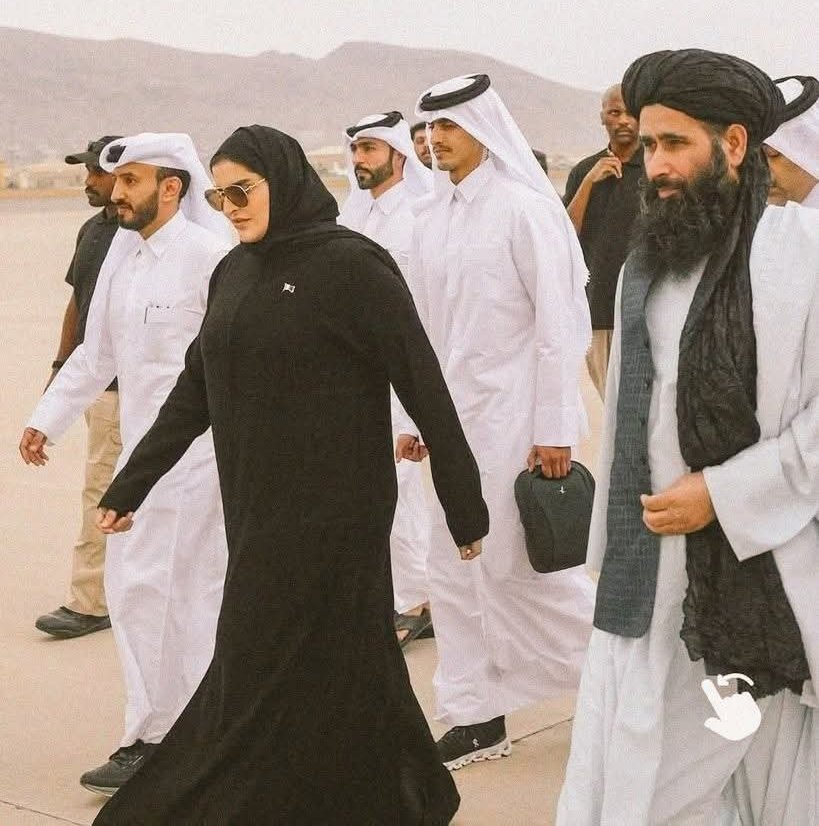 منافق لوگ 
خواتین کا کام کرنا اور بچیوں کا سکول جانا حرام ہے لیکن قطر کی شہزادی کی قیادت میں افغانستان زلزلے کے امدادی کاموں میں حصہ لینا حلال ہے!

#earthquakeafghanistan