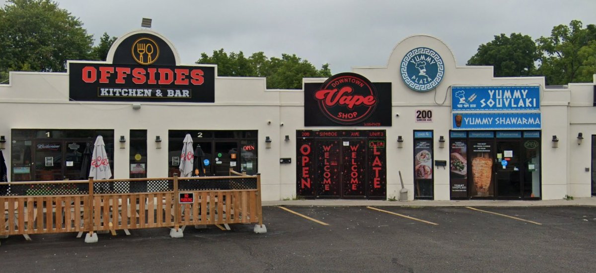 Suspicious fire at the Downtown Vape Shop on Simcoe Avenue in #Keswick  overnight. @ONFireMarshal notified. #Georgina