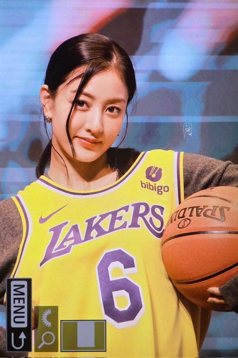 kgyupjhy's tweet photo. Basketball player bf and support system gf 💘 #MINGYU #JIHYO #minghyo https://t.co/SZ9SNSzO2p