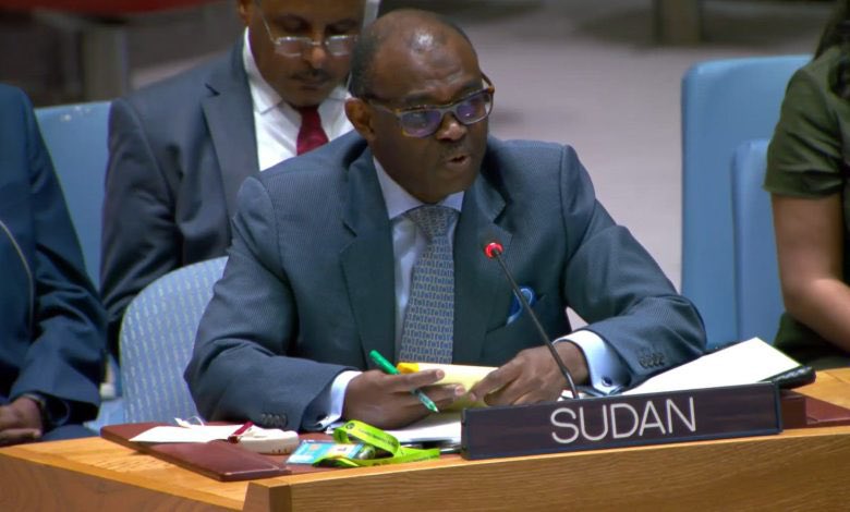 " وبناءً عليه، فإن حرب #السودان ليست إلا حرباً عدوانية أجنبية، تمول وتدار وتستمر من #أبوظبي عبر شبكات إجرامية للتجنيد والقتل والتهريب ونشر المرتزقة. فأبوظبي ليست مراقباً سلبياً كما تدعي، بل هي المهندس #الشيطاني لمأساة السودان. "

الحارث ادريس مندوب السودان لدى الأمم المتحدة.