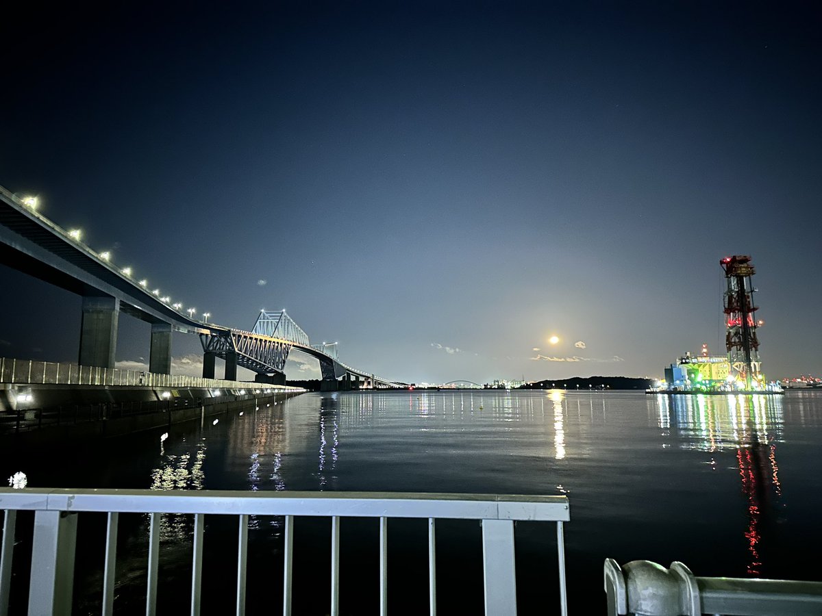 昨日久しぶりに真夜中ドライブした