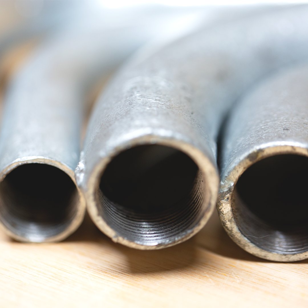 Unicrimp’s Q-Crimp conduit accessories = durability + compliance.

✅ Protects cables from damage &amp; moisture
✅ Flexible sizes &amp; fittings (20mm &amp; 25mm)
✅ Heat-resistant for tough conditions

🔗 unicrimp.com/products/condu…

#Electrical #Contractors #Safety