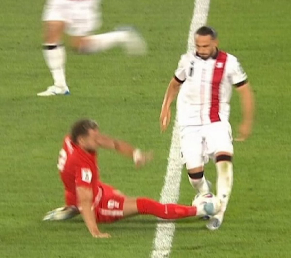 Tuncay abin ne diyor?  Ne yapacaksın Tuncay abin karar verdimi acaba <a href="/Barisalperyilmz/">Barış Alper Yılmaz</a>