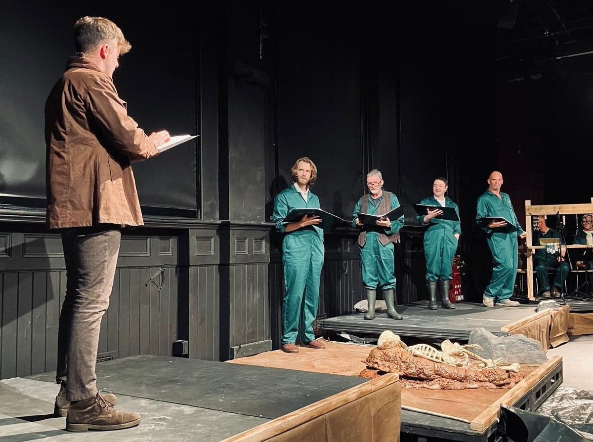 Simon Fallaha (@simonfallaha) on Twitter photo #Theatre #Review at #SiArtsNI - Volunteers.
<a href="/ARTSOVERBORDERS/">ARTS OVER BORDERS</a>' fiftieth anniversary production of Brian Friel's play is "a masterfully orchestrated mixture of performance art, enduring truths and social satire". Recently staged at <a href="/PlayhouseDerry/">DerryPlayhouse</a>.
Review: tinyurl.com/msfad7vv #Theatre #Review at #SiArtsNI - Volunteers.
<a href="/ARTSOVERBORDERS/">ARTS OVER BORDERS</a>' fiftieth anniversary production of Brian Friel's play is "a masterfully orchestrated mixture of performance art, enduring truths and social satire". Recently staged at <a href="/PlayhouseDerry/">DerryPlayhouse</a>.
Review: tinyurl.com/msfad7vv