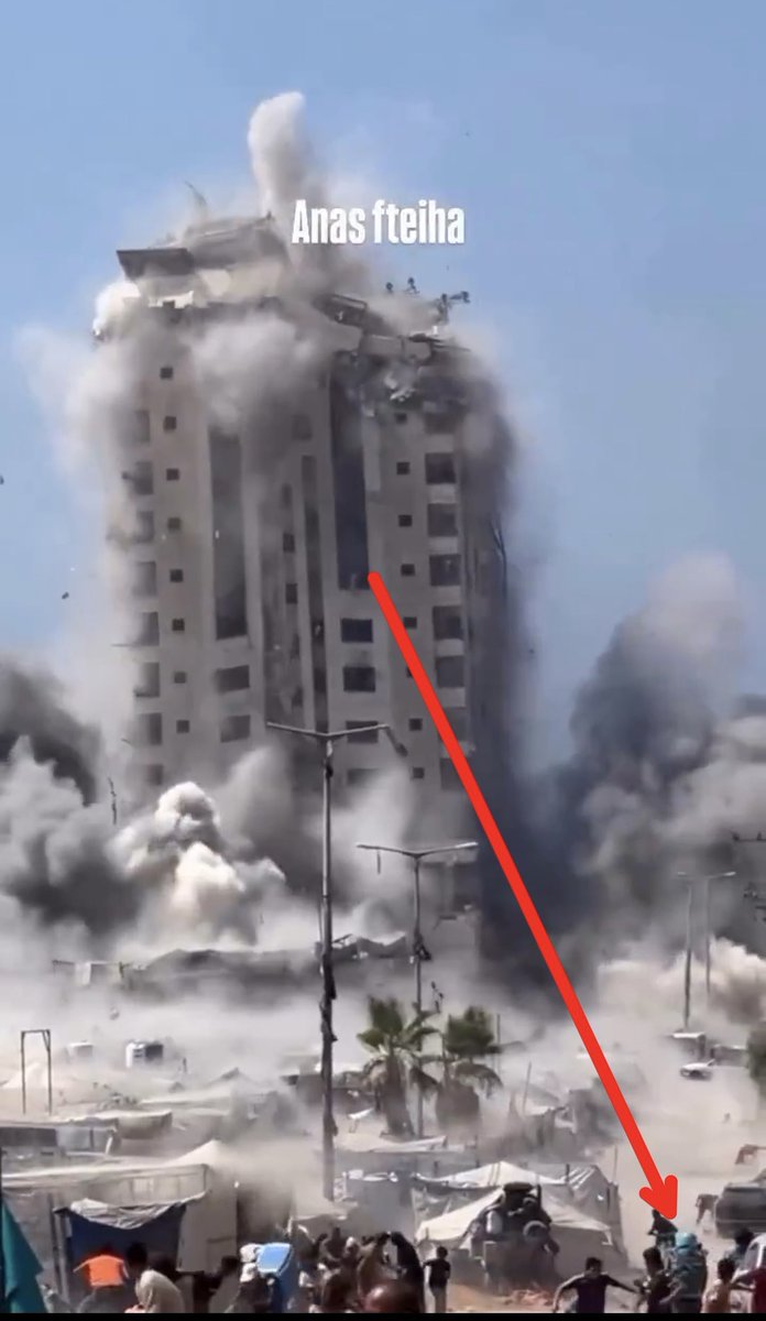 Roy 🇳🇱🤝🇺🇦 (@roy___r32) on Twitter photo <a href="/GozukaraFurkan/">Furkan Gözükara</a> The fake #Hamas "journalist" was already standing by with his camera to film #Hamas rocket attack against its own people #HamasAreTerrorists <a href="/GozukaraFurkan/">Furkan Gözükara</a> The fake #Hamas "journalist" was already standing by with his camera to film #Hamas rocket attack against its own people #HamasAreTerrorists