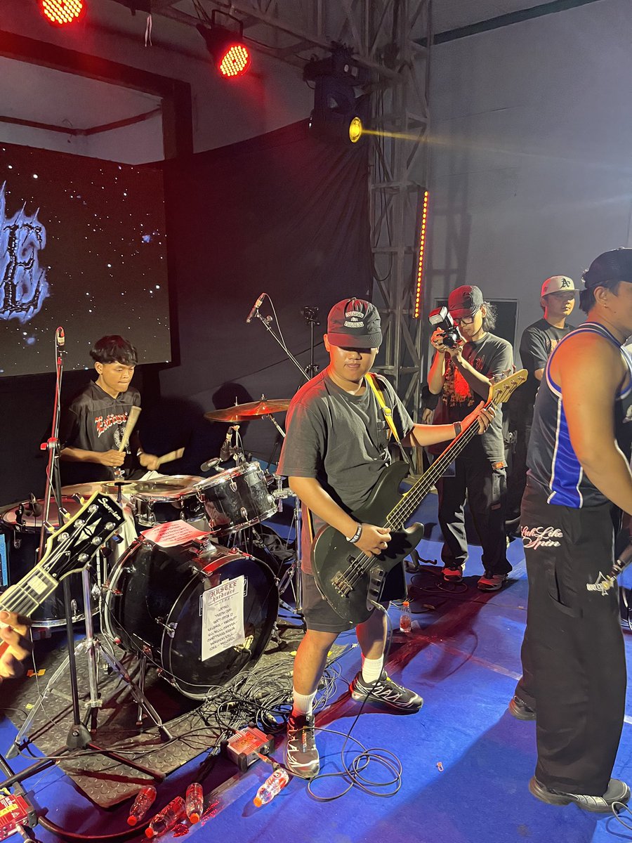 Rassyiidd tweet media