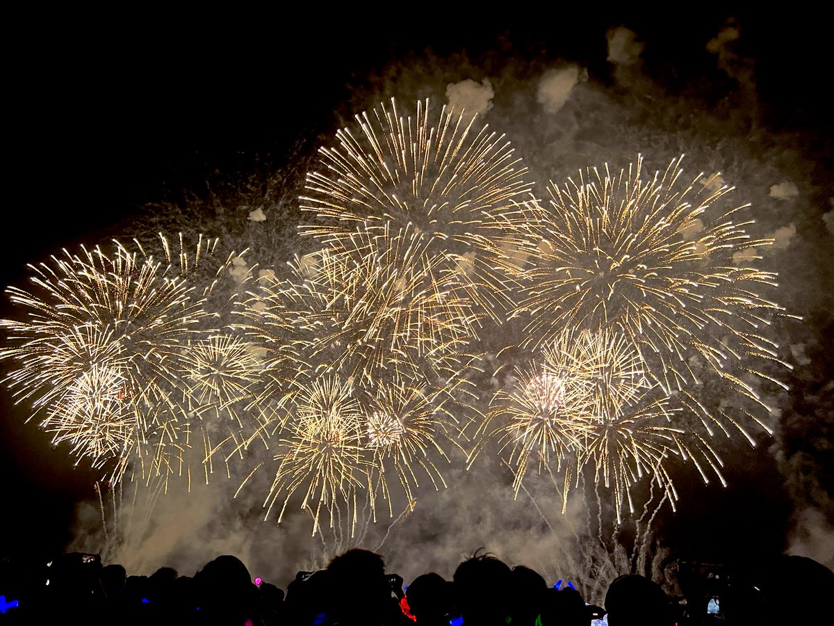 canwata_YY's tweet photo. 良いイベントでした
#ホロ花火 https://t.co/Vly9O1BYs4