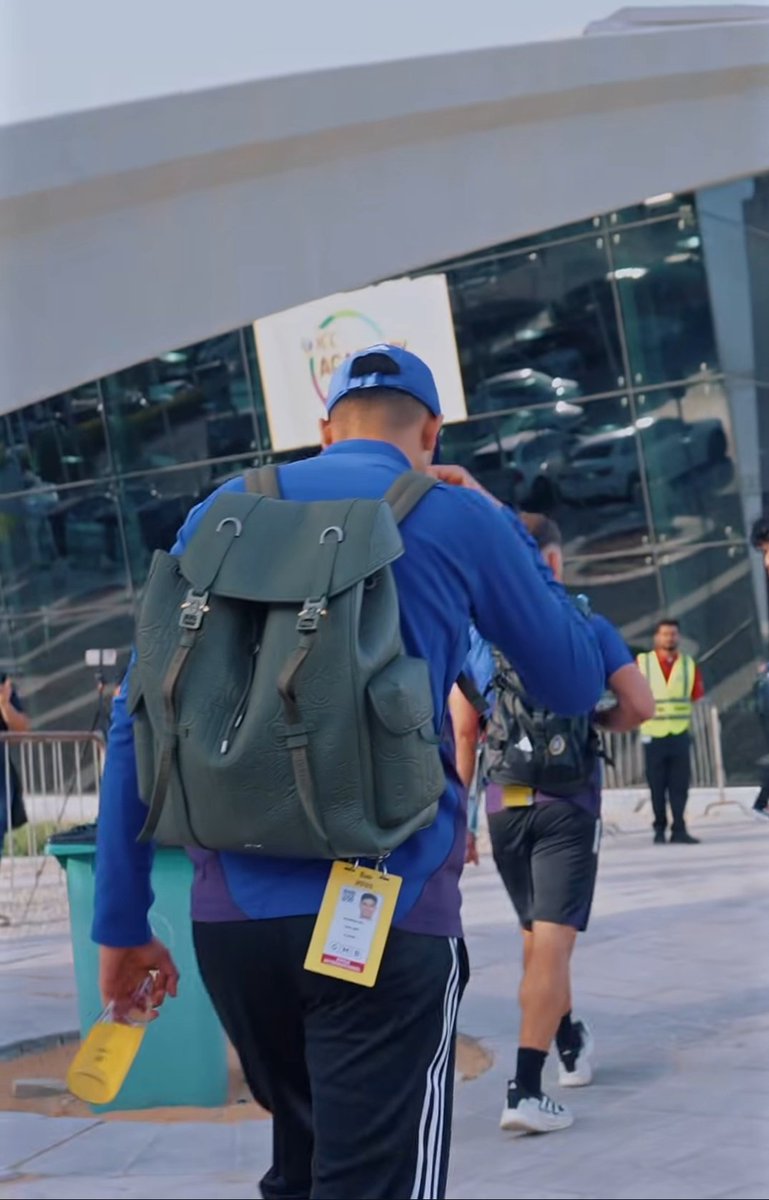 ShubxRimi_'s tweet image. Bolo yeh kon hai ???🤔
.
I would love to say..mí amör💌
#ENGvINDTest #CaptainGill #dubai #AsiaCup2025  #ShubmanGill #shubhmangill #loveyou #SG269 #INDvsEND  #INDvENG #Muslim #ShubxRimi #asiacup #fypシ #viratkohli #fyppppppppppppppppppppppp