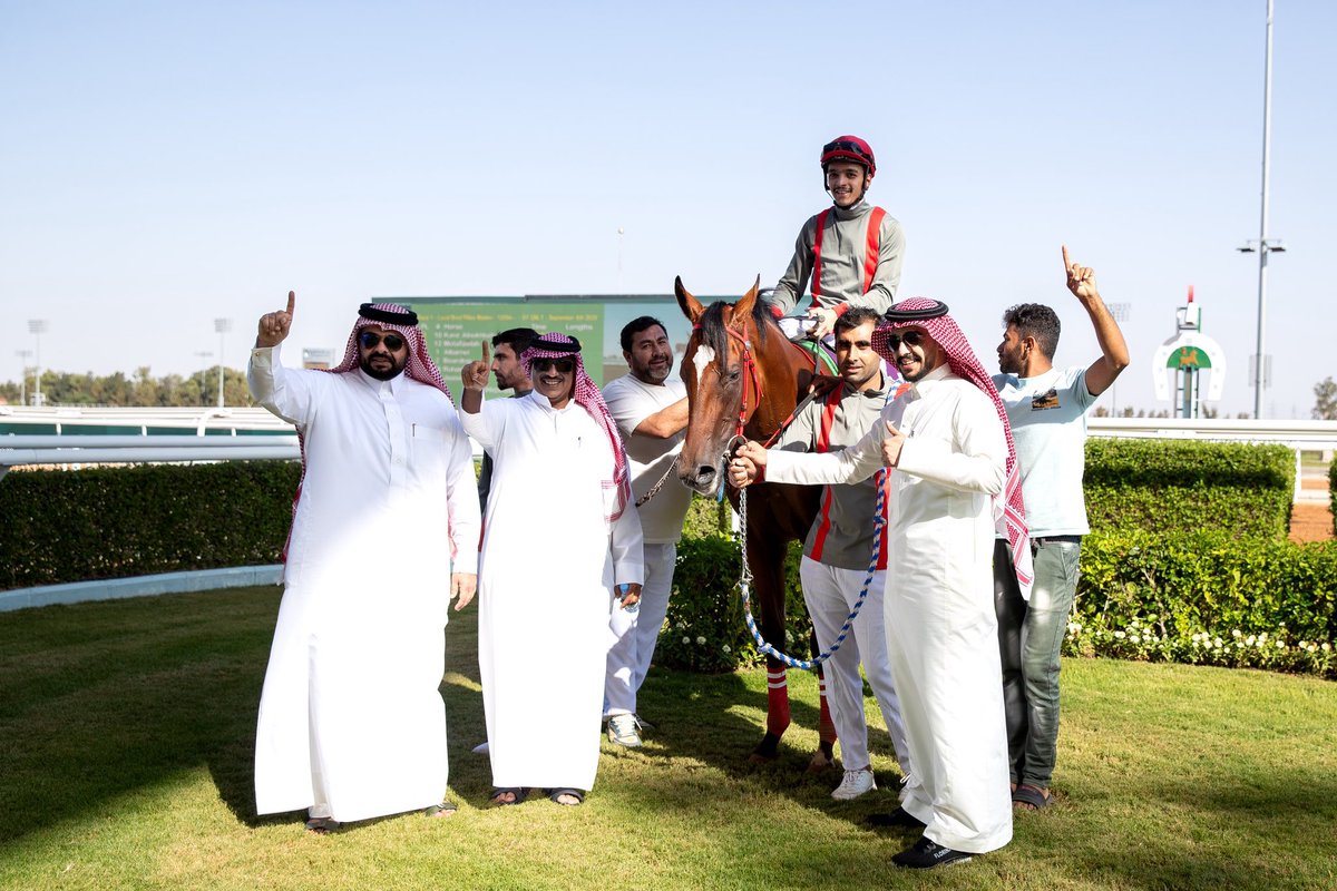 horsesnewsnet's tweet photo. #موسم_سباقات_الطائف
#الحفل_14
#الشوط_1
الفائز: كنز النخبه |السعودية | ابن مكنزي
المالك: محمد سعود تركي القطان
المدرب: تركي القطان
الخيال: محمد الشريماء
المنتج: فيصل سعد حمد السليمان
الزمن: 1:22:16
المسافة: 1200 م
#صحيفة_الفروسية https://t.co/EvltpJgWXt