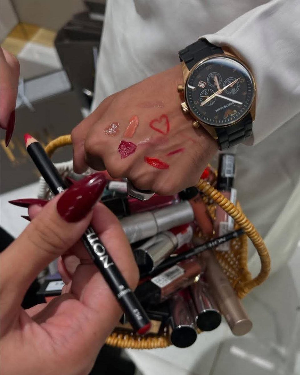 ema (@iemanayman) on Twitter photo 