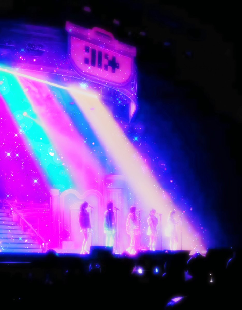 yunahfiction's tweet image. Get them together and they'll seal the Honmoon