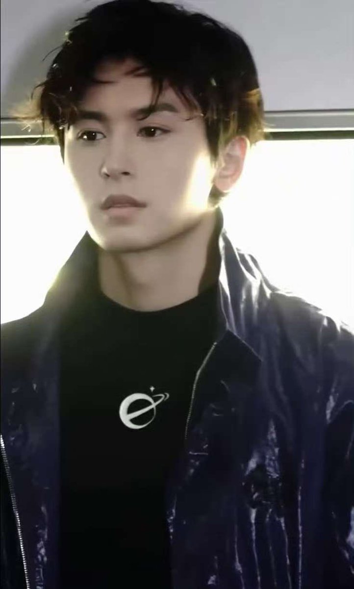 激レア 張哲瀚 映画風 写真集 激レア 張哲瀚 映画風 写真集 Amazon.co