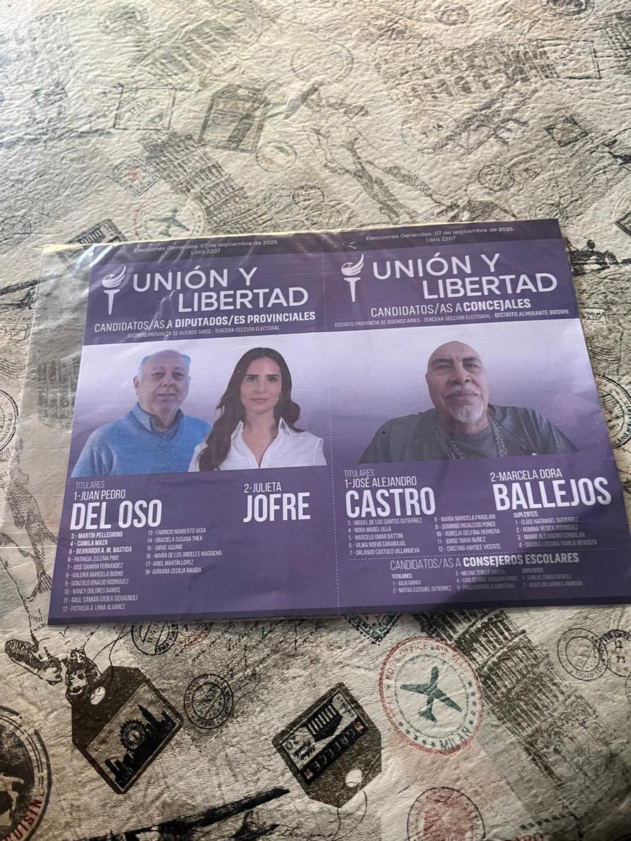 porqueTTarg's tweet image. “Boletas”

Porque denunciaron que están repartiendo boletas falsas en el conurbano para confundir a los votantes de Milei.