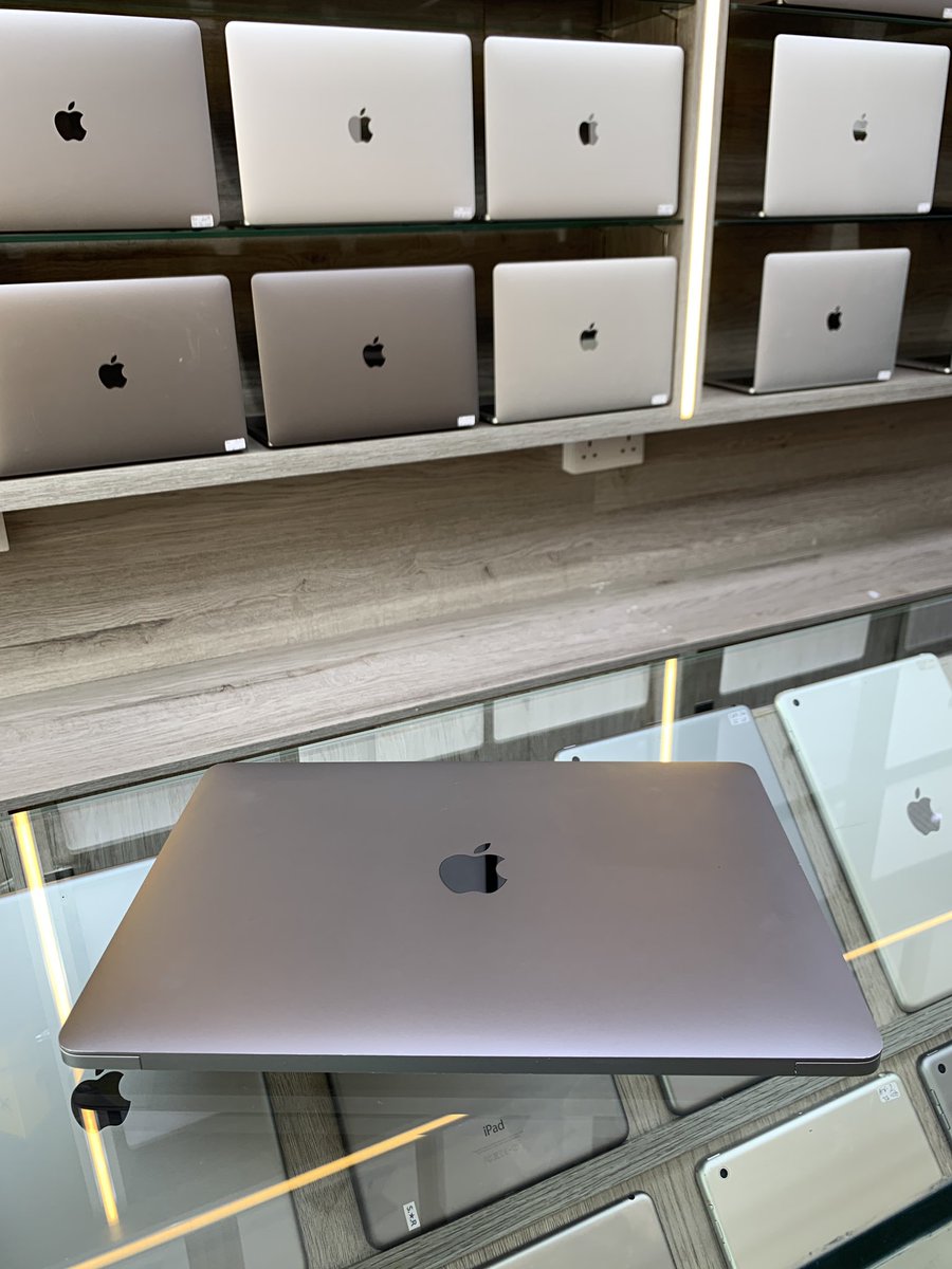 mainpointelect's tweet image. Apple 2020 MacBook Air A-2337 M1 Chip 8GB RAM 256GB SSD Retina Display 13”
WhatsApp
050-620-7544
or click on the link to chat  on whatsapp
wa.me/971506207544
📷 Shop Location:
Main Point Electronics - Deira
maps.app.goo.gl/gGVfFdMxHYPhjx…
#mainpointelectronics