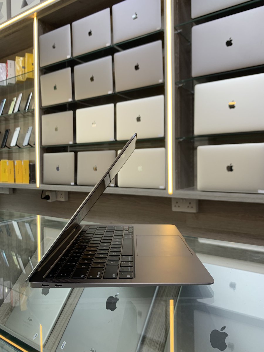 mainpointelect's tweet image. Apple 2020 MacBook Air A-2337 M1 Chip 8GB RAM 256GB SSD Retina Display 13”
WhatsApp
050-620-7544
or click on the link to chat  on whatsapp
wa.me/971506207544
📷 Shop Location:
Main Point Electronics - Deira
maps.app.goo.gl/gGVfFdMxHYPhjx…
#mainpointelectronics