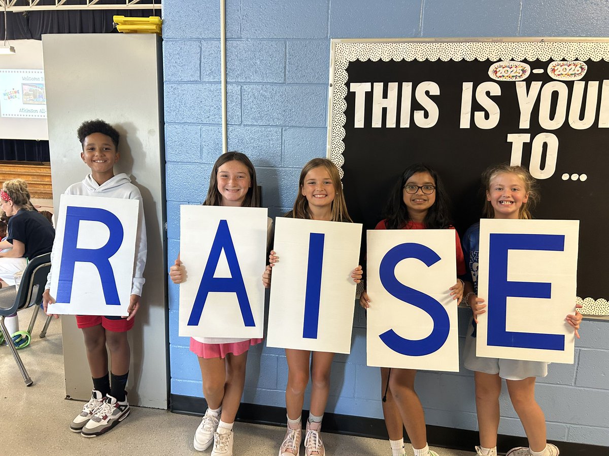 Erin O'Loughlin tweet media