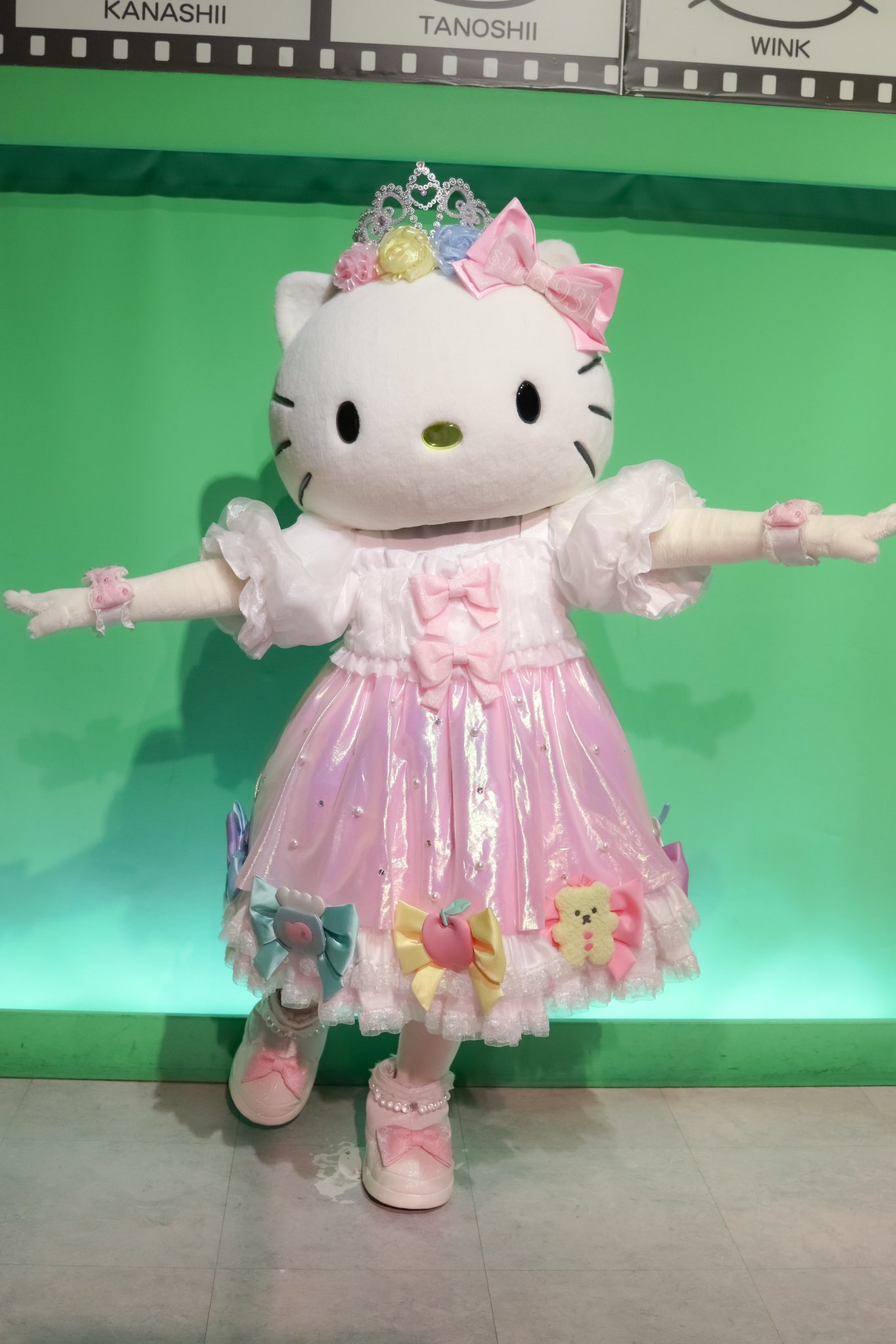 ハローキティ　プーさん　ミニー　ドナルド等まとめ ハローキティ プーさん ミニー ドナルド等まとめ ハローキティ